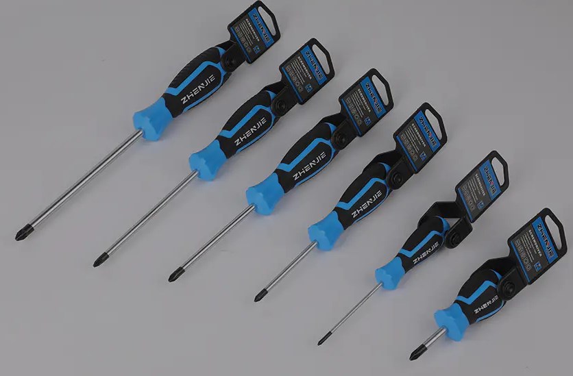 一般的な家庭用ドライバに含まれる分析: 構造設計から実用的な性能まで